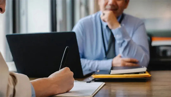 如何對員工做績效輔導(dǎo)？績效輔導(dǎo)的方法